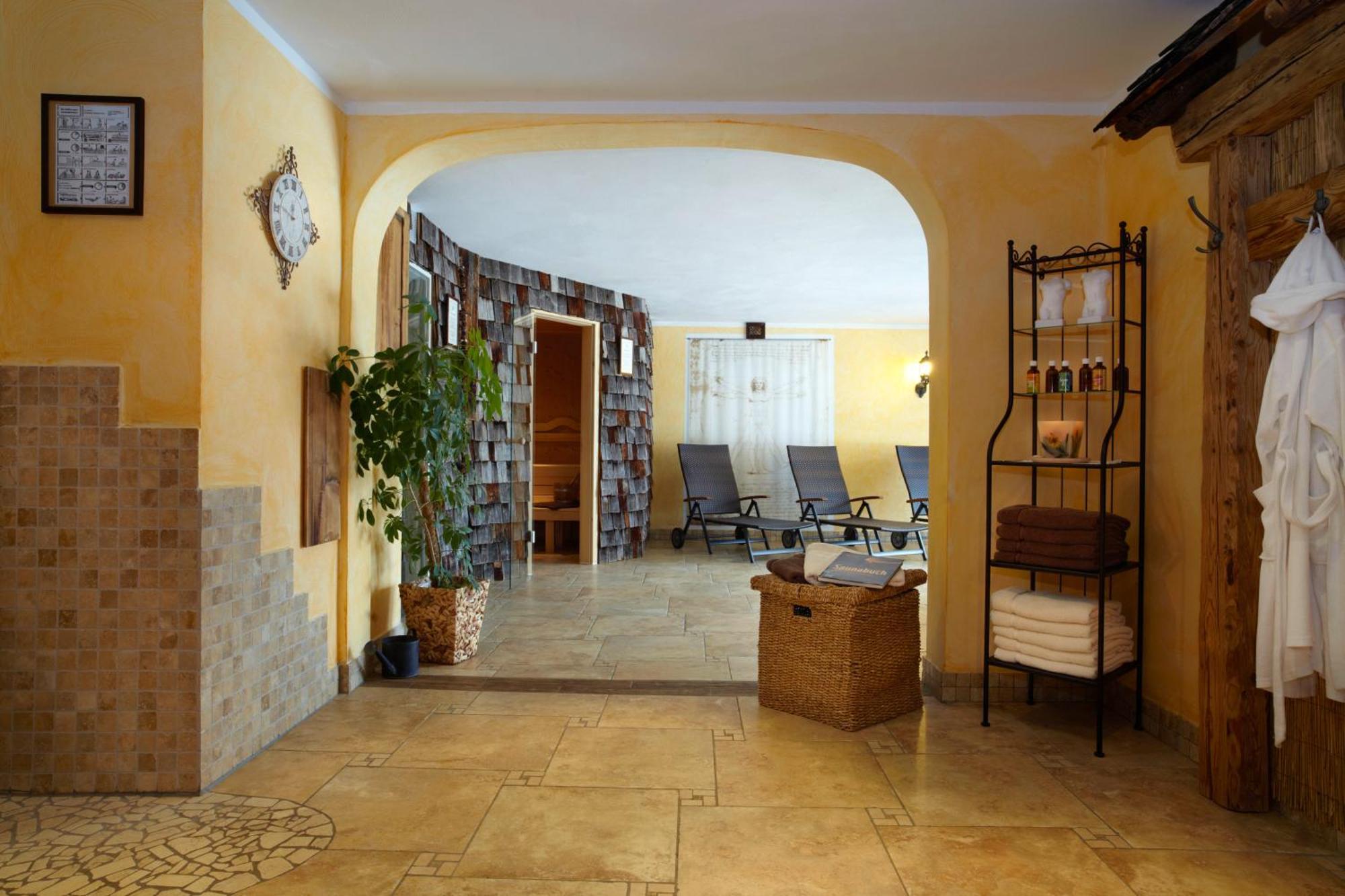 Landhaus Alpensonne Schattwald Exterior photo